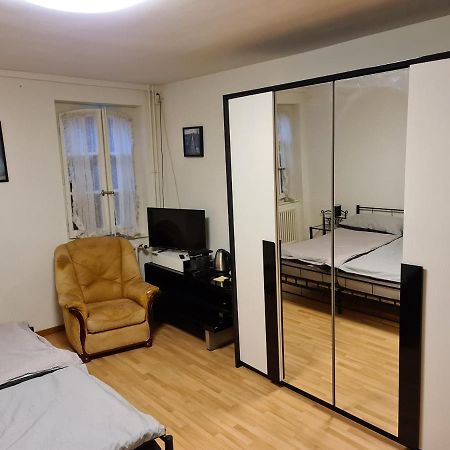 Auberge De Ballens Kültér fotó