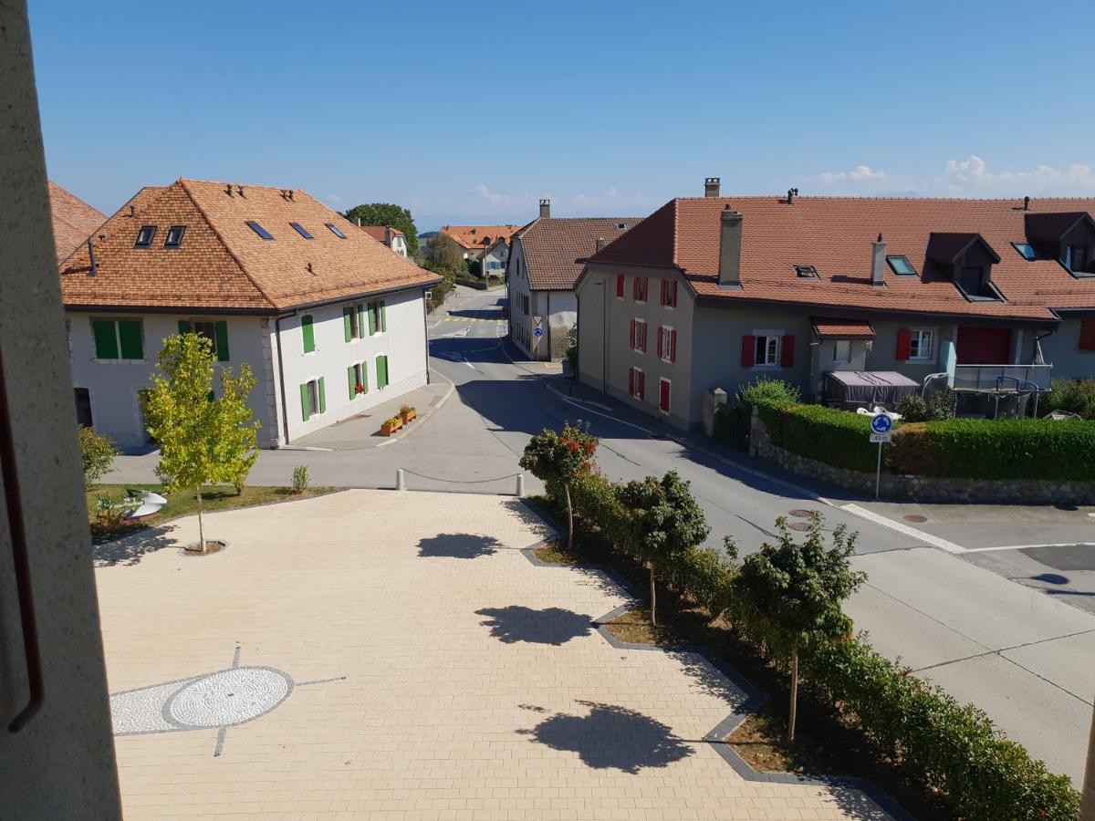 Auberge De Ballens Kültér fotó