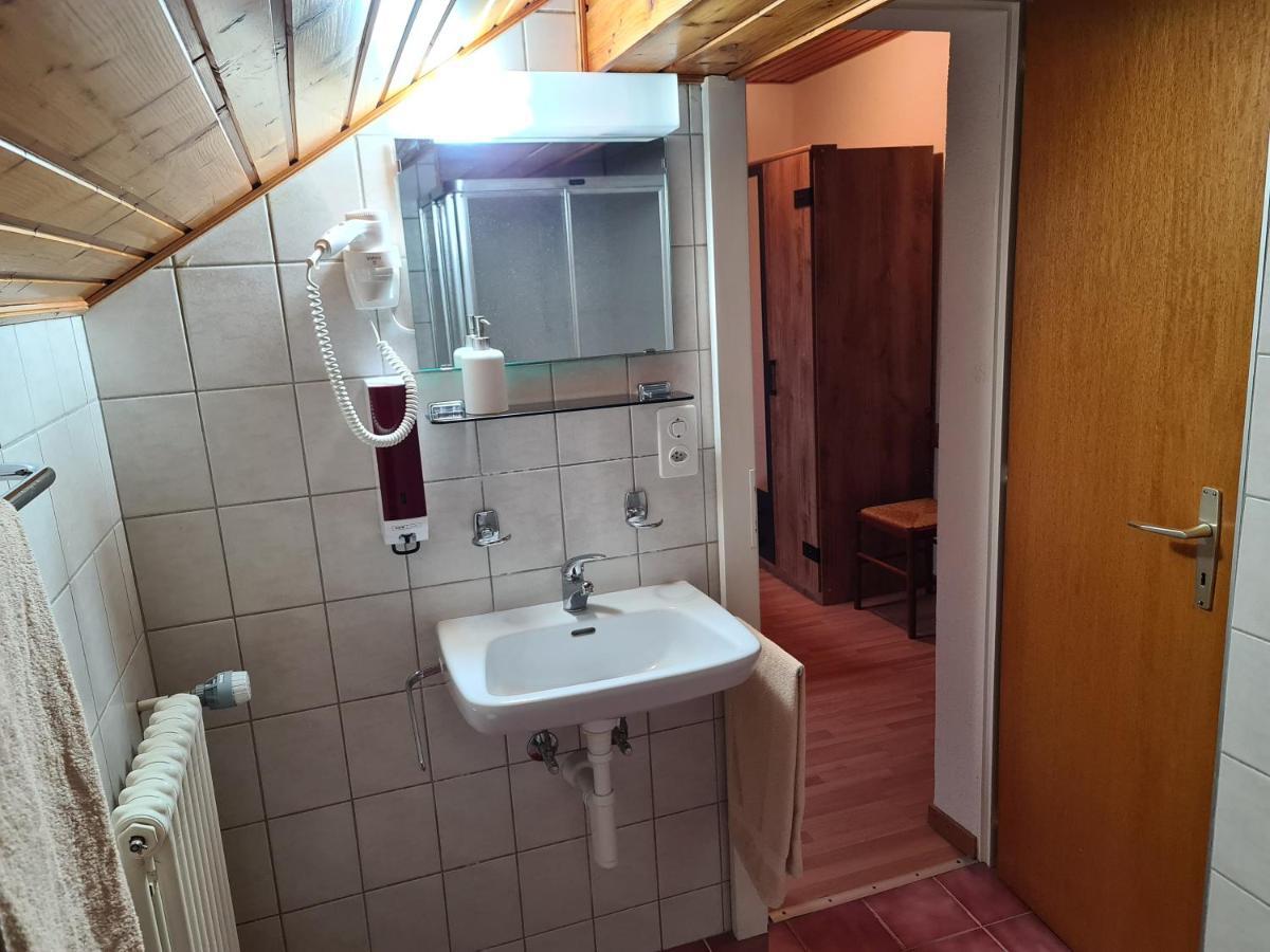 Auberge De Ballens Kültér fotó
