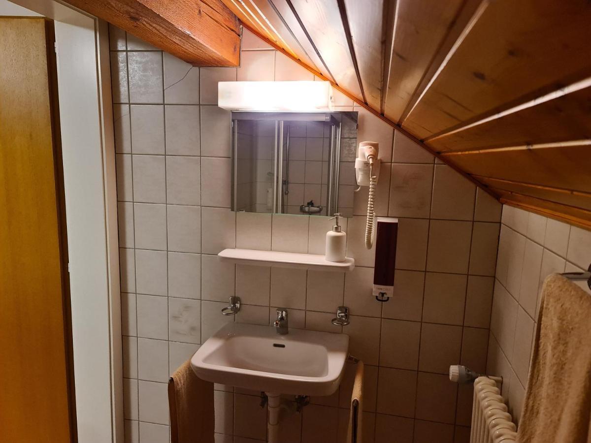 Auberge De Ballens Kültér fotó