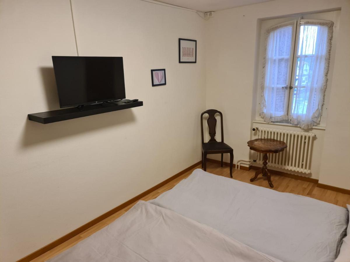 Auberge De Ballens Kültér fotó